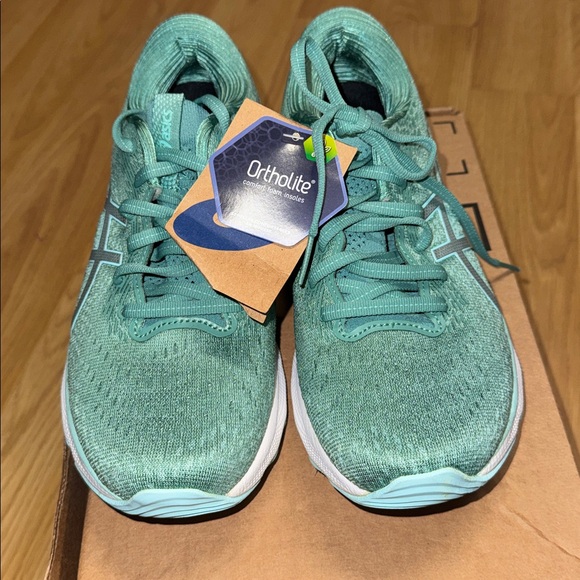 Asics size 7.5 NEW Women's sage blue Aqua Athletic Shoes gel nimbus 24 - Picture 3 of 11